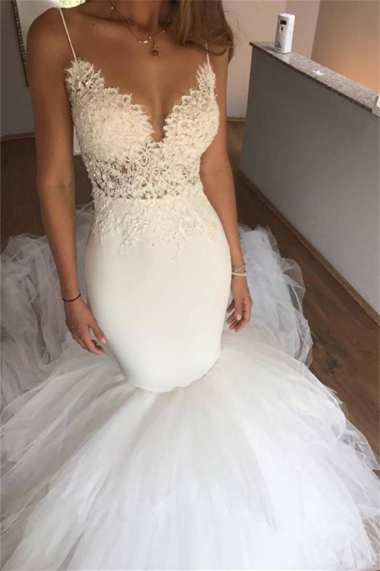 Gorgeous Sleeveless Mermaid Wedding Dress with Lace Appliques