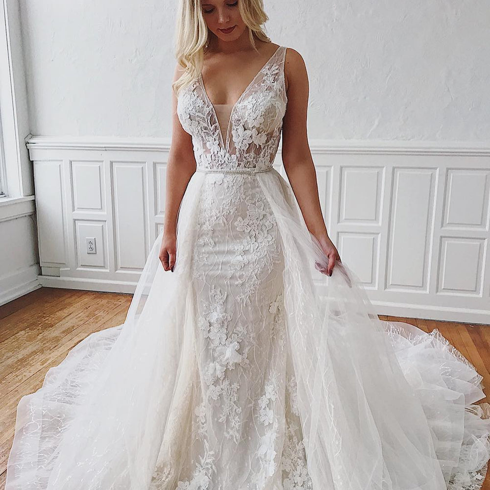 
                      
                        Straps Mermaid Wedding Dresses With Detachable Lace
                      
                    