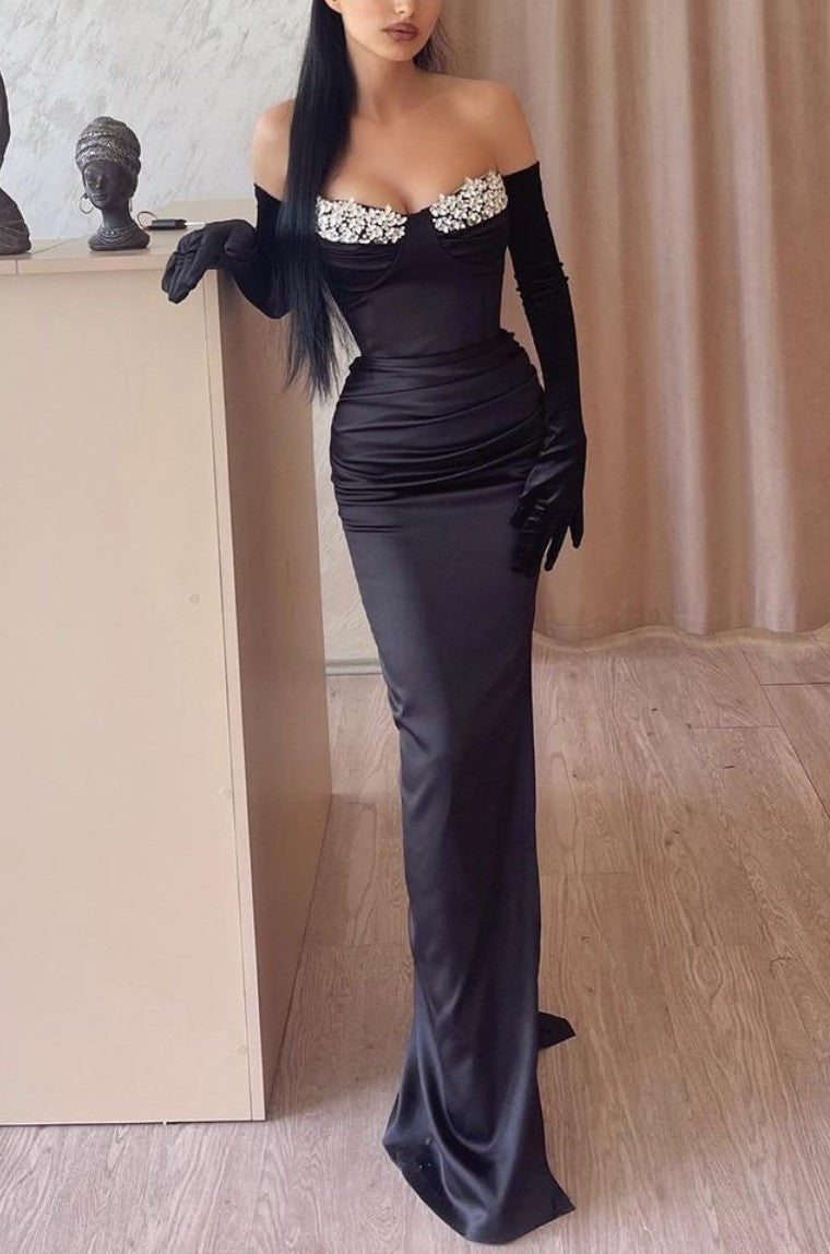 Black Prom Dress with Gloves Long Mermaid Appliques Satin