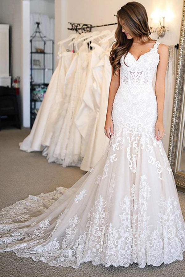 Glamorous Sweetheart Mermaid Wedding Dress with Appliques