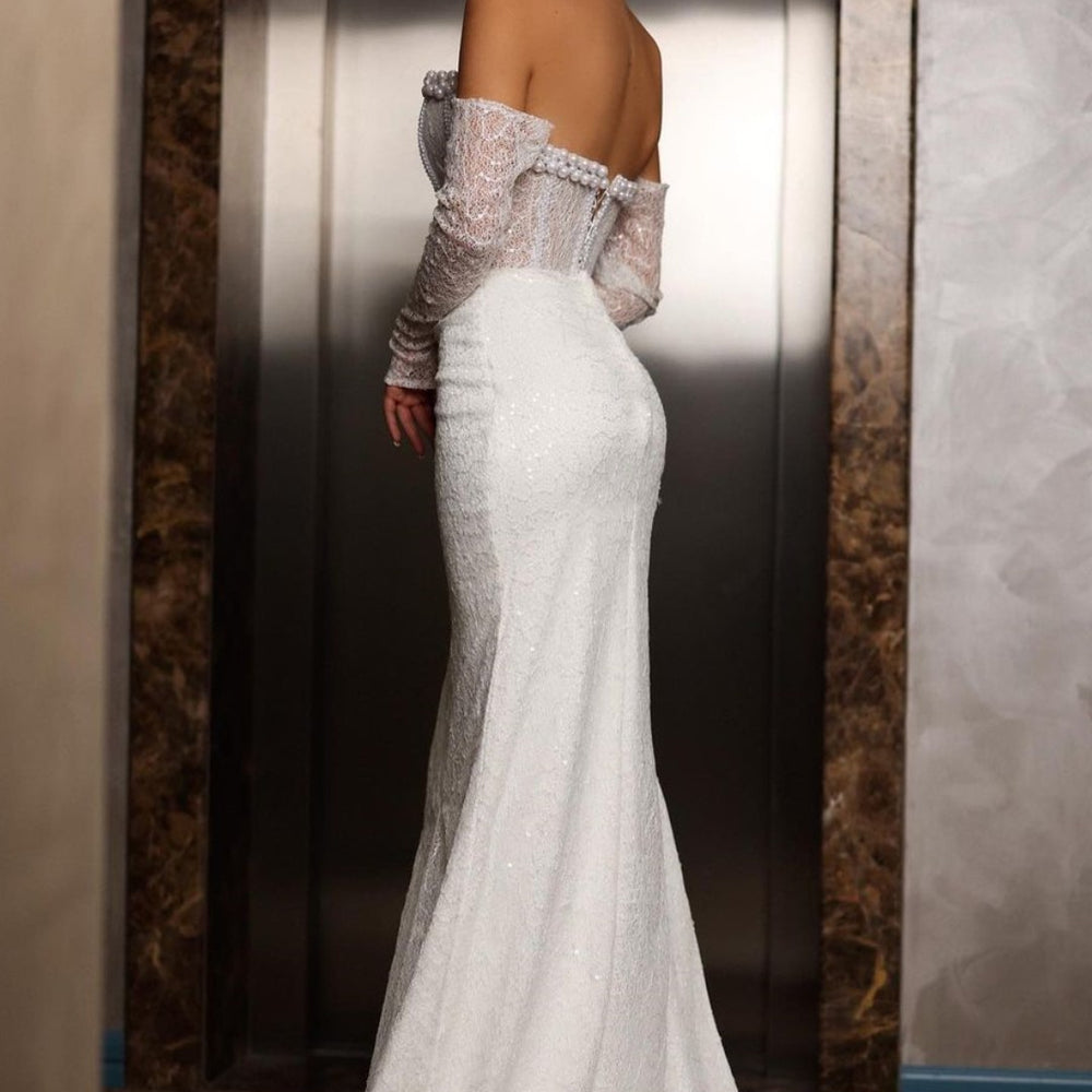 
                      
                        White Long Mermaid Wedding Dress with Beading and Split
                      
                    