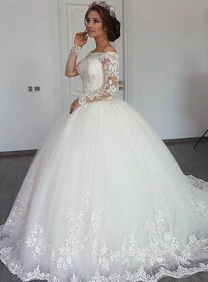 V-neck Spaghetti Straps Backless A-line Wedding Dress Beautiful With Ruffles Tulle