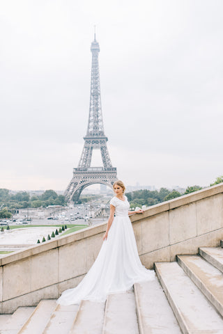 
                      
                        Sweetheart A-Line Wedding Dress With Wide Straps Backless Lace Ruffles Appliques
                      
                    