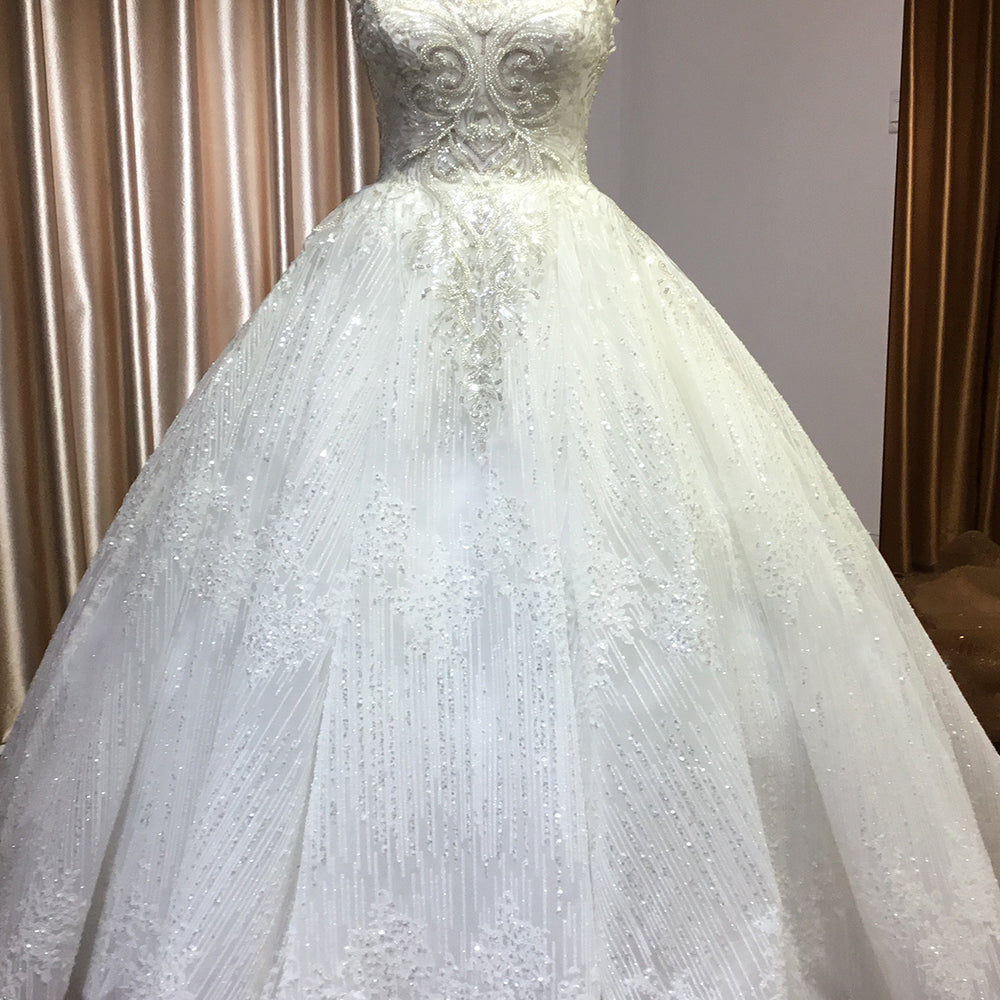 Strapless Sleeveless Sweetheart Pleated Ball Gown Wedding Dress with Sequins