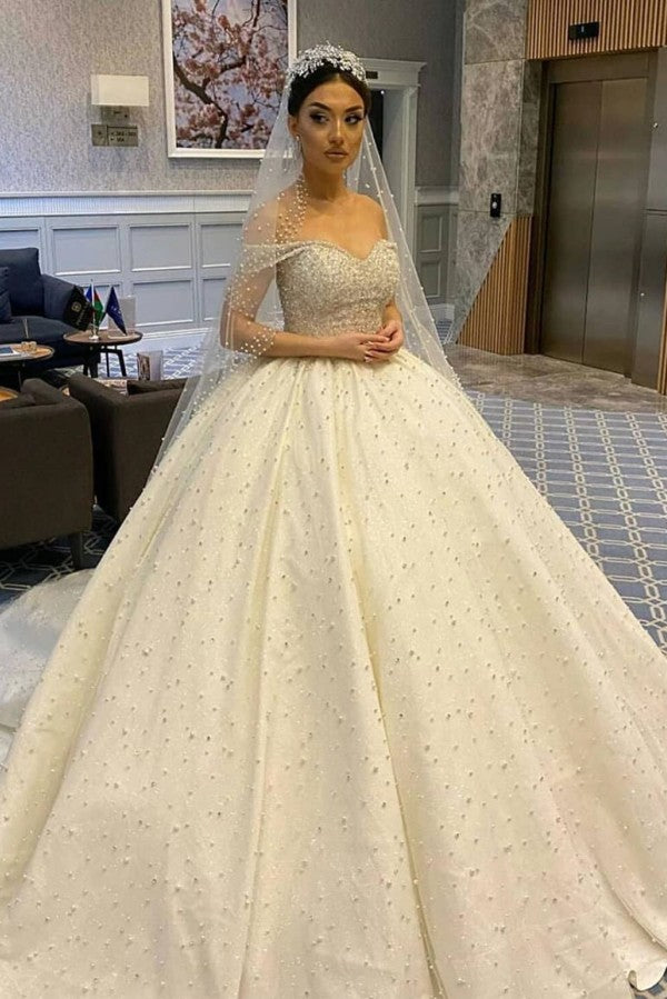 Sweetheart Off-the-Shoulder Backless Ball Gown Wedding Dress with Pearl Beading and Ruffles