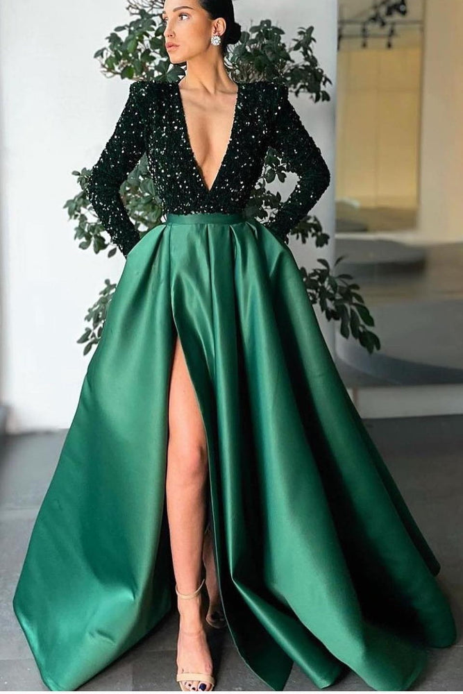 
                      
                        Deep V-Neck Long Sleeves Mermaid Prom Dress with Split and Sequins
                      
                    