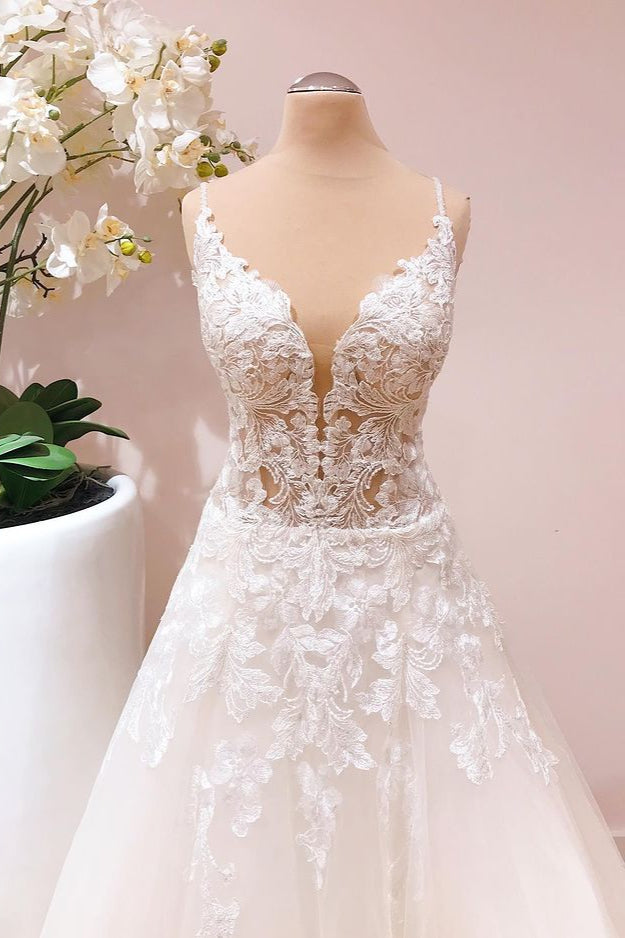 
                      
                        Spaghetti Strap A-Line Floor-Length Wedding Dress with Lace Tulle Appliques
                      
                    