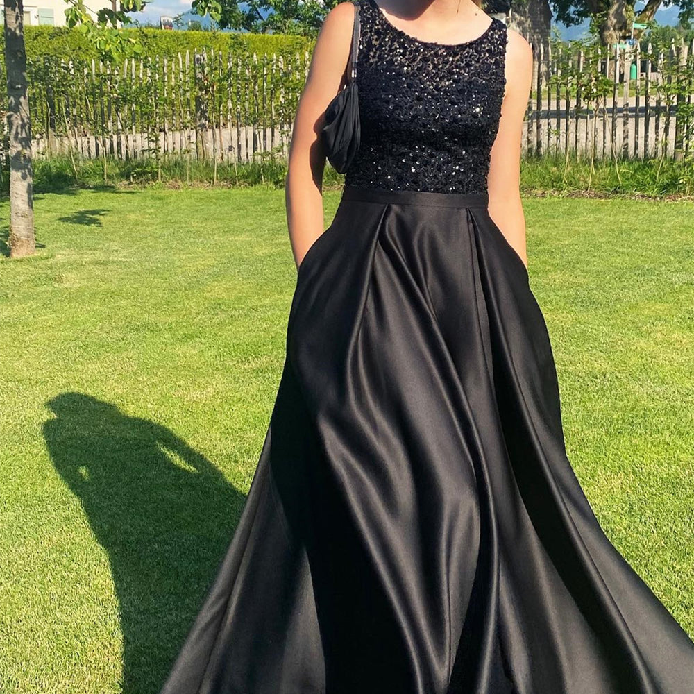 
                      
                        Elegant Black Sleeveless Jewel Mermaid Sequins Long Prom Dress Online
                      
                    