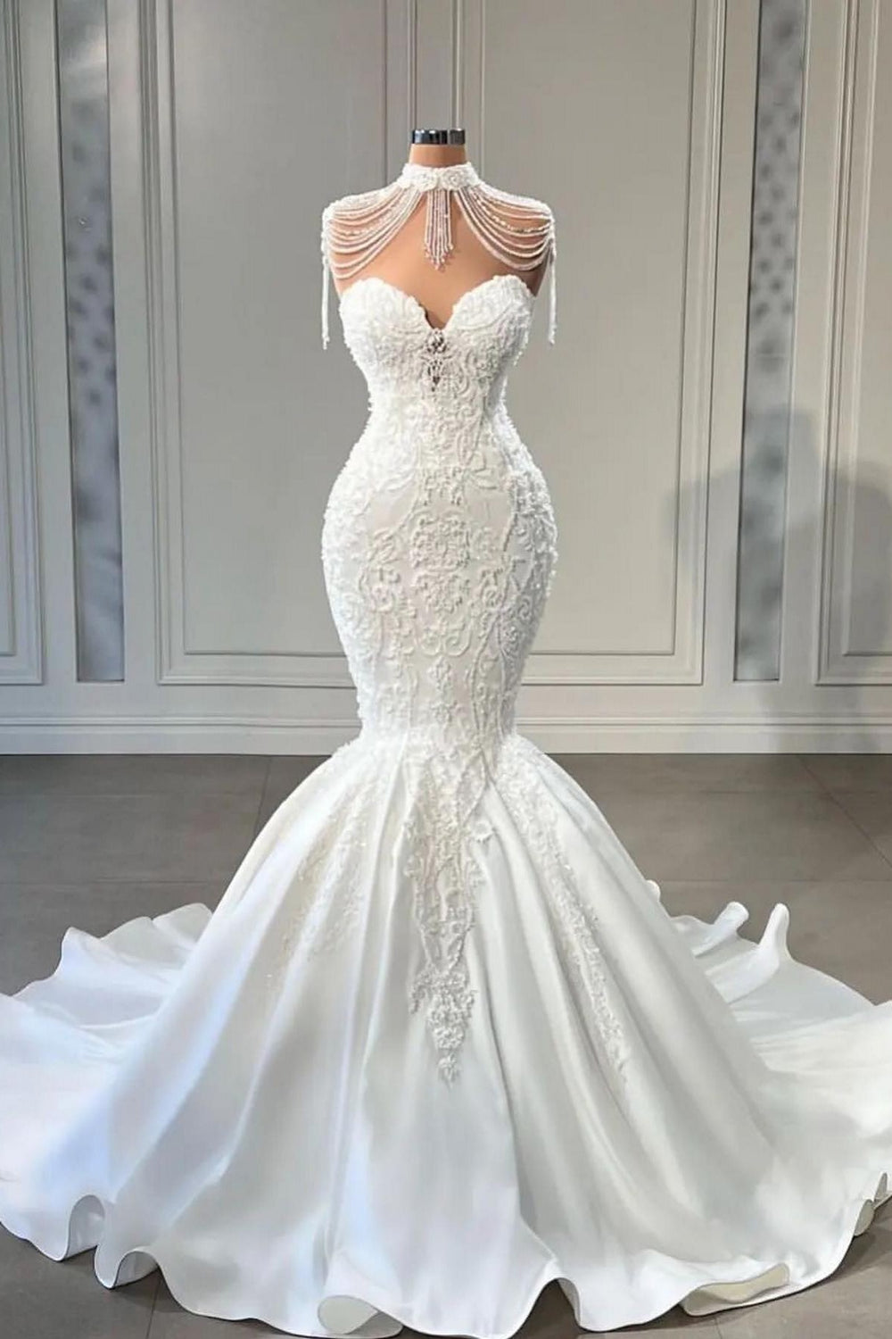 Long Sweetheart Satin Mermaid Wedding Dress with Pearl and Lace