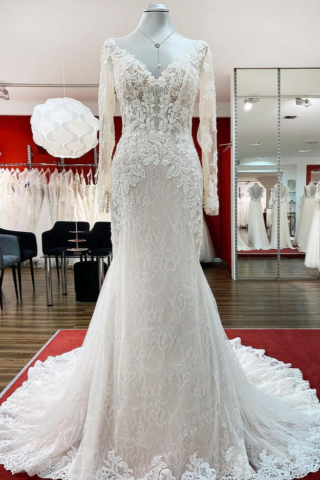 Sweetheart Princess Wedding Dress Long Sleeves With Appliques Lace