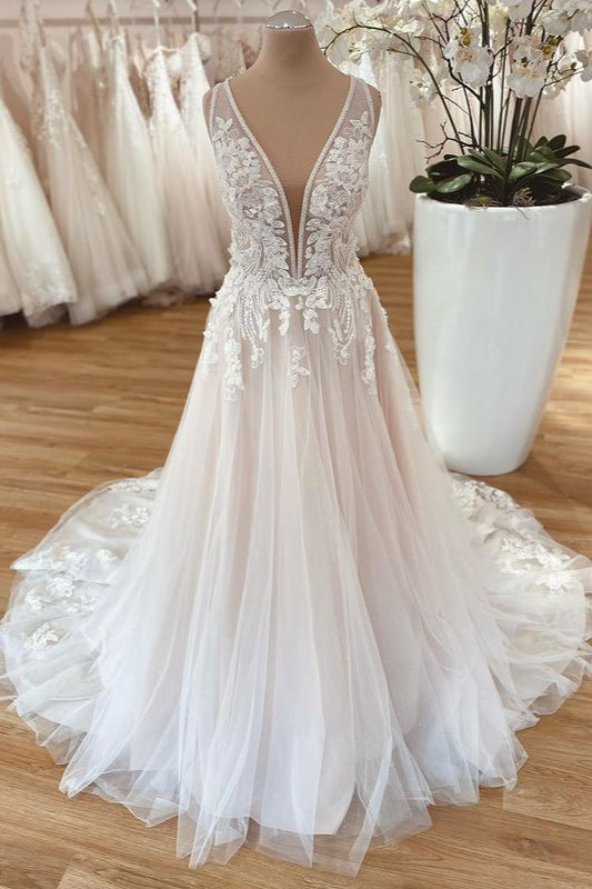 Elegant A-Line Wide Strap Tulle Floor-Length Wedding Dress with Floral Lace