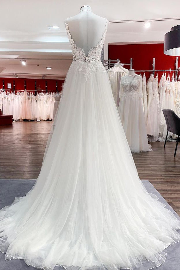 
                      
                        V-Neck Sleeveless Long A-Line Tulle Wedding Dress with Lace Ruffles
                      
                    