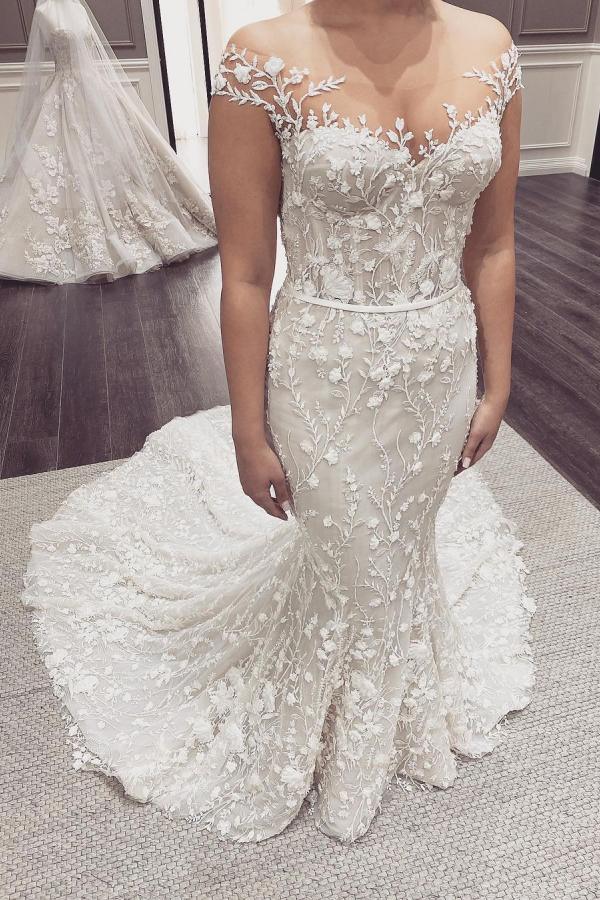 Off-the-Shoulder Backless Floor-Length Mermaid Wedding Dress with Lace Appliques