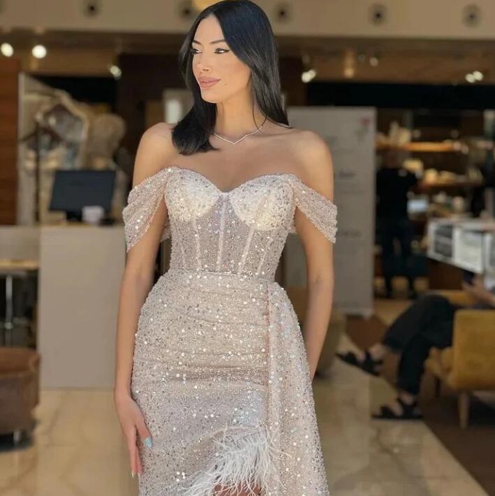 
                      
                        Charming Champagne Off-The-Shoulder Sequined Prom Dress with Feather
                      
                    