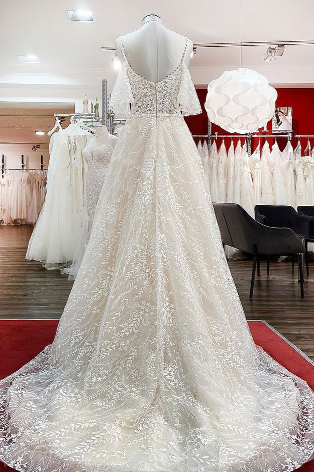 
                      
                        Long Sleeve A-Line Sweetheart Wedding Dress with Tulle Lace Appliques
                      
                    