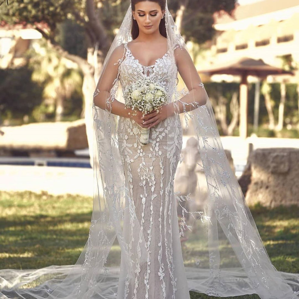 
                      
                        V-Neck Tulle Lace Long Mermaid Wedding Dress with Detachable Train
                      
                    