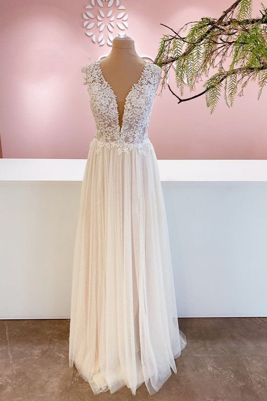 Wide Strap A-Line Floor-Length Backless Wedding Dress with Floral Lace and Tulle Ruffles