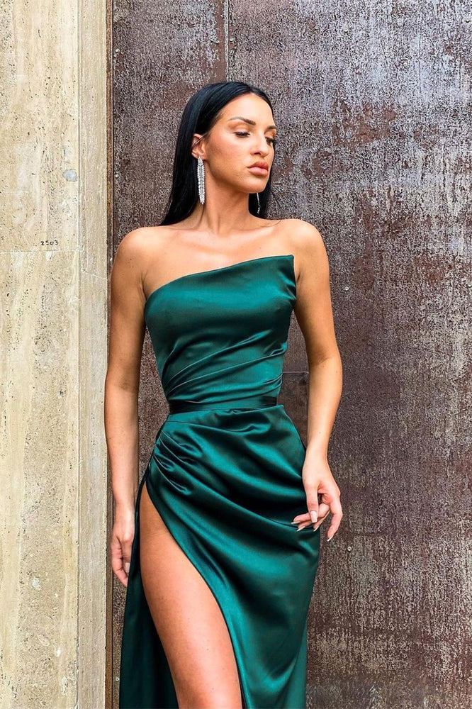 
                      
                        Dark Green Split Long Evening Dress with Split
                      
                    