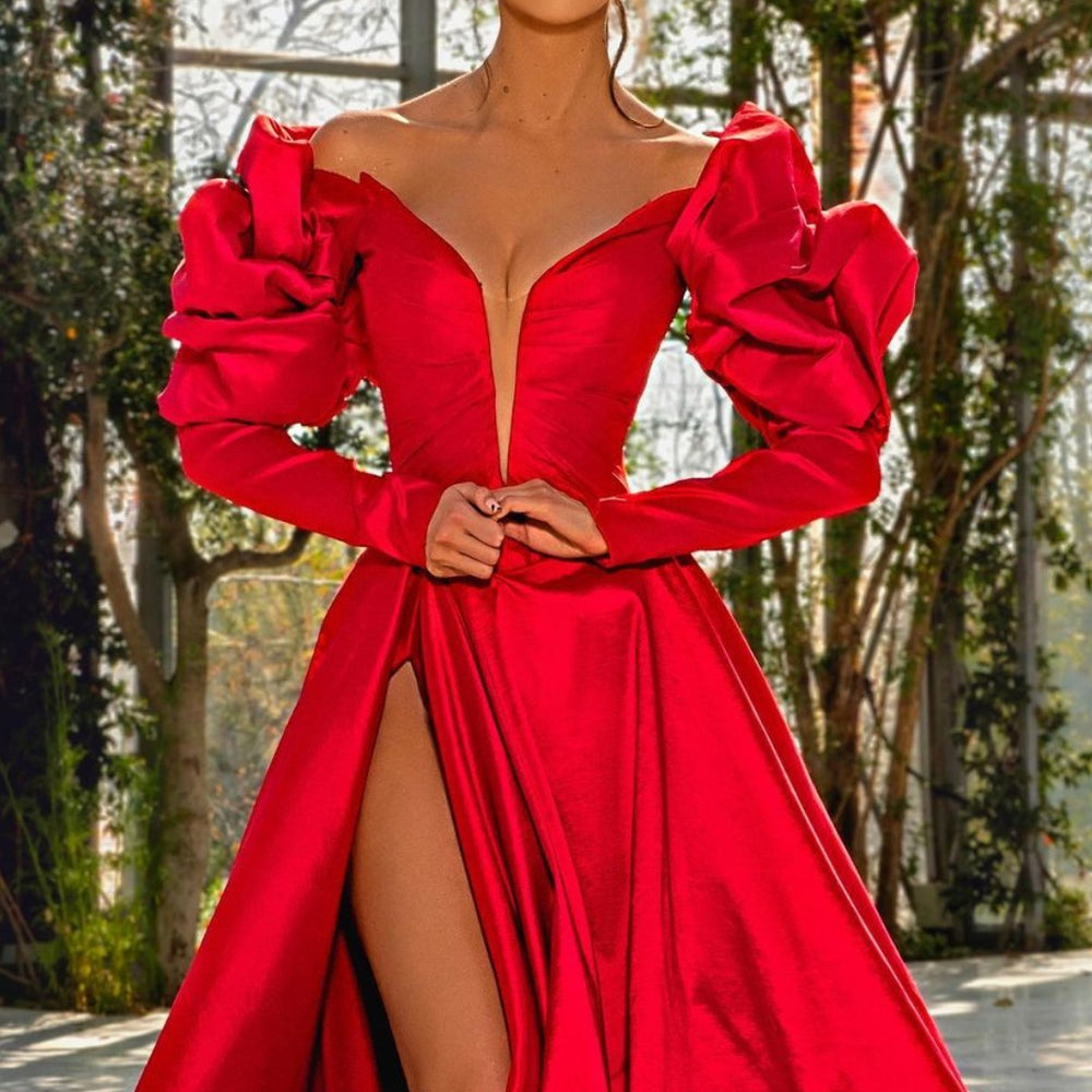 
                      
                        Sexy Red V Neck Bubble Sleeves Prom Dress with Slit
                      
                    