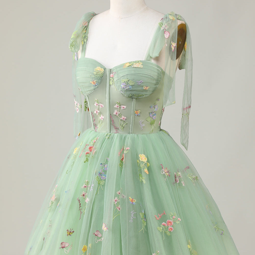 
                      
                        Green A-Line Spaghetti Strap Homecoming Dress with Embroidery
                      
                    