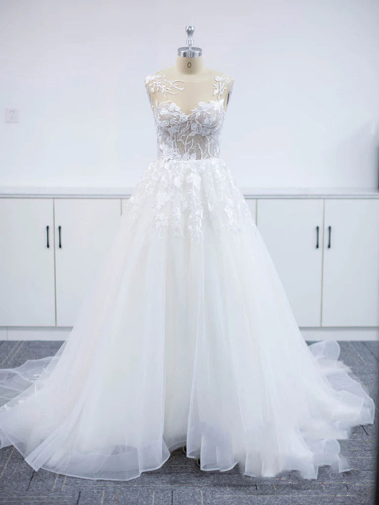 
                      
                        A-line  Ivory Tulle Lace Appliqued Wedding Dress
                      
                    