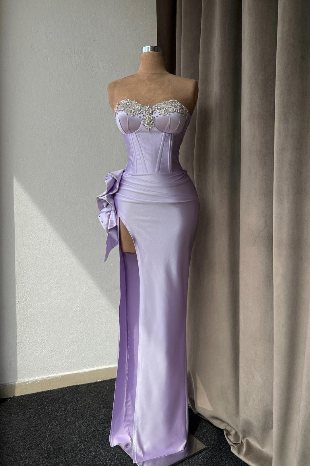 Light Purple Sleeveless Prom Dress with Rhinestone High Slit Gown