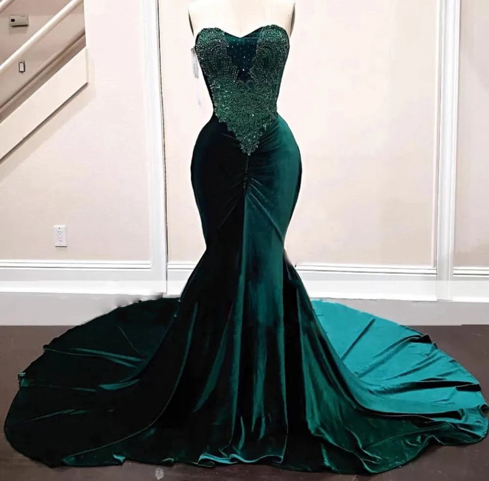 637. Emerald Green Sequin Sleeveless Mermaid Long Evening Dress