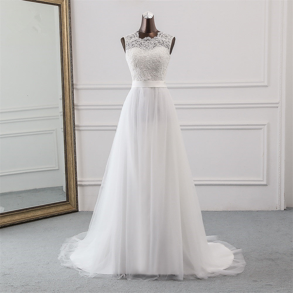 
                      
                        A-Line Jewel Neck Tulle Long Wedding Dress with Lace Appliques
                      
                    