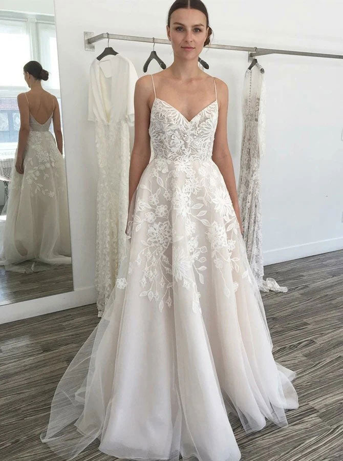 
                      
                        Backless Spaghetti Straps Tulle Wedding Dress With Appliques
                      
                    