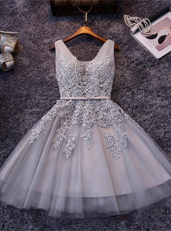 
                      
                        Beautiful Sleeveless lace-up Short homecoming Dress Tulle Lace Appliques
                      
                    