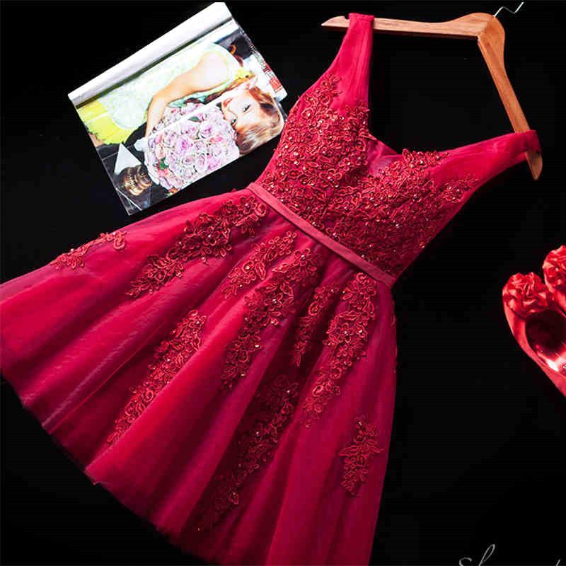 
                      
                        Beautiful Sleeveless lace-up Short homecoming Dress Tulle Lace Appliques
                      
                    