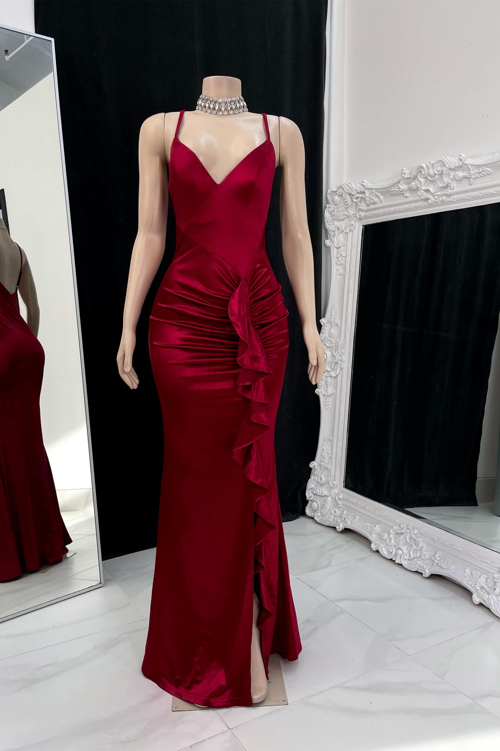 Burgundy Spaghetti Strap Sleeveless Prom Dress with Pleated Side Slit