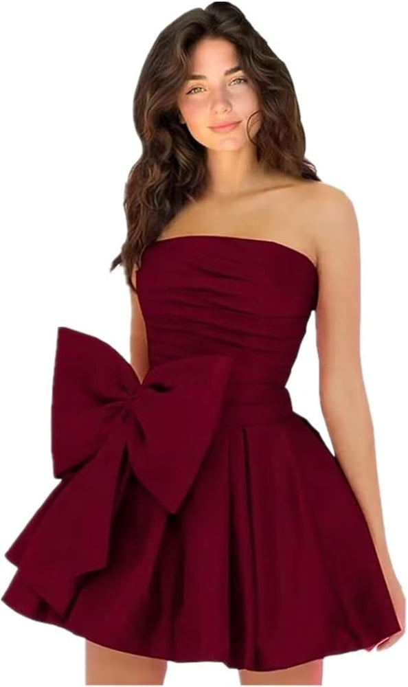 
                      
                        Sleeveless Ruched Short Homecoming Dresses Simple Mini Party Wear Dress with Bow
                      
                    