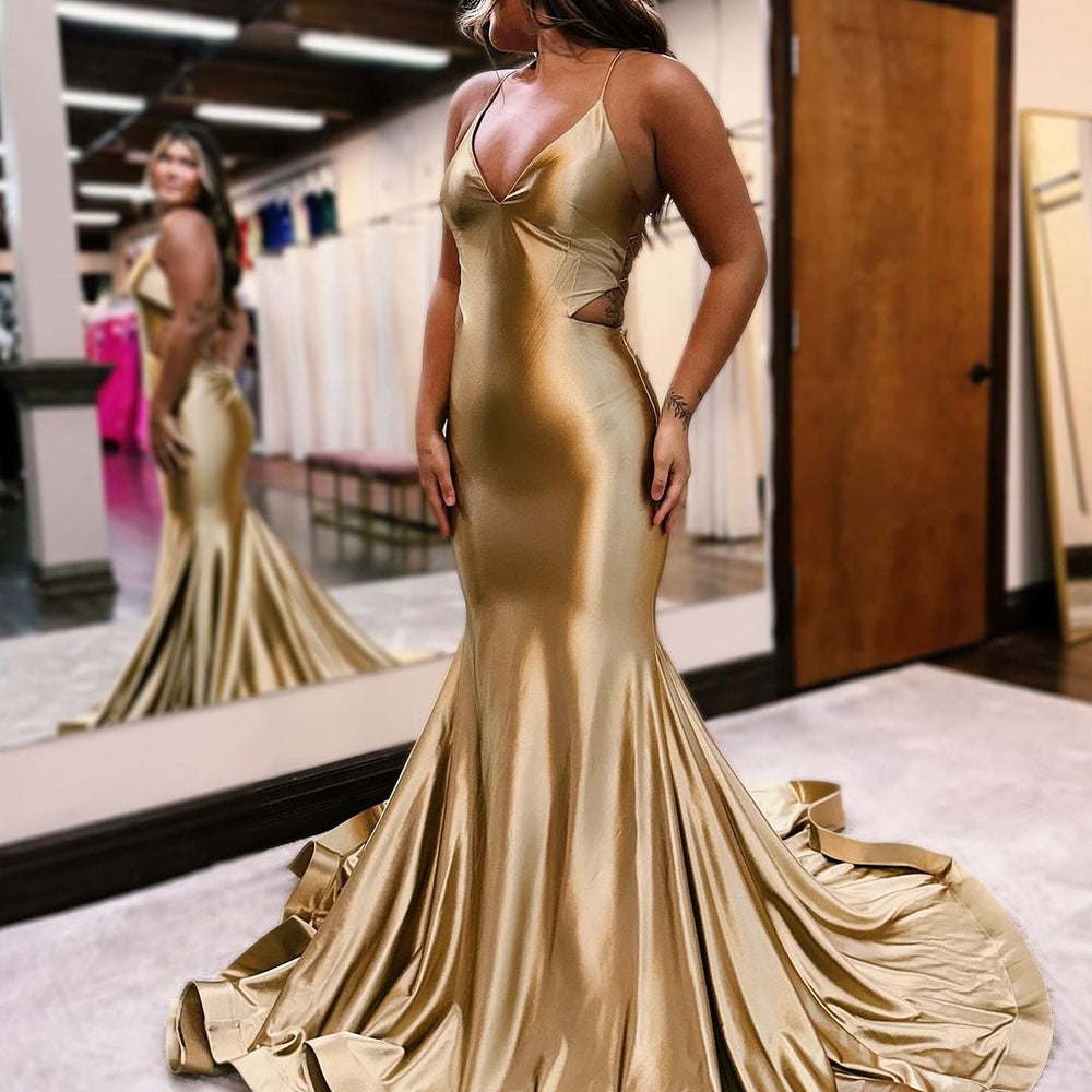 
                      
                        Glamorous Golden Sleeveless V-Neck Backless Mermaid Prom Dress
                      
                    