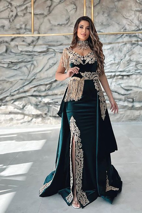 
                      
                        Dark Green Sleeveless V-Neck Applique Mermaid Evening Dress with Detachable Skirt
                      
                    