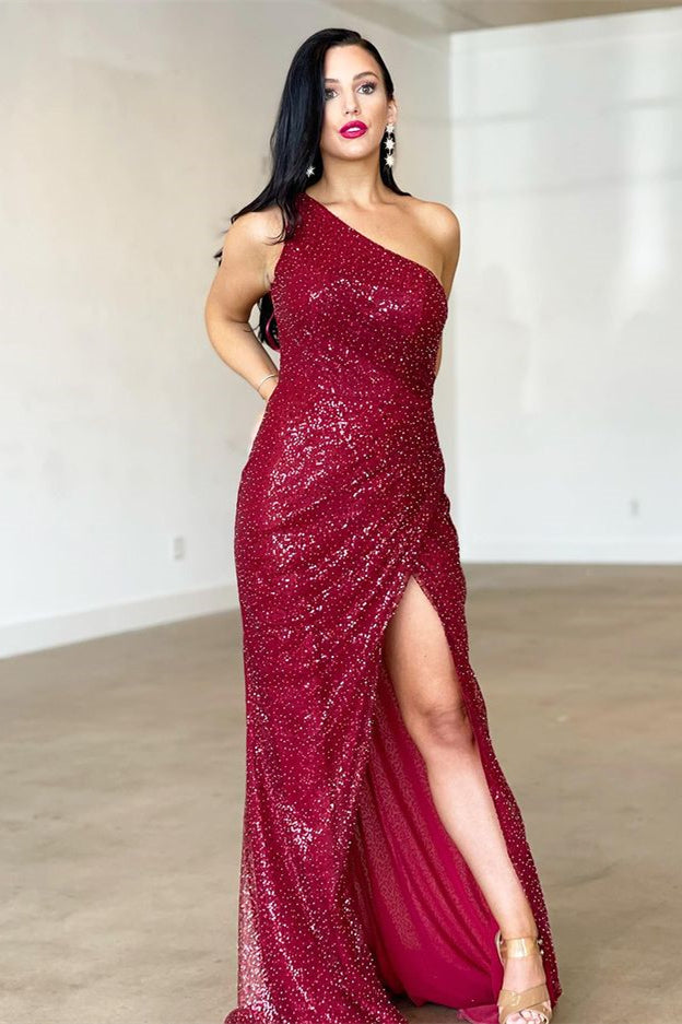 
                      
                        Chic and Elegant Burgundy Mermaid Evening Gown with One Shoulder and Daring Split - Style PD00917
                      
                    