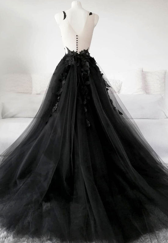 Chic Black Tulle A-line Long Prom Dress With Appliques