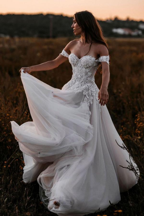 A-Line Off-the-Shoulder Tulle Wedding Dress with Lace Appliques