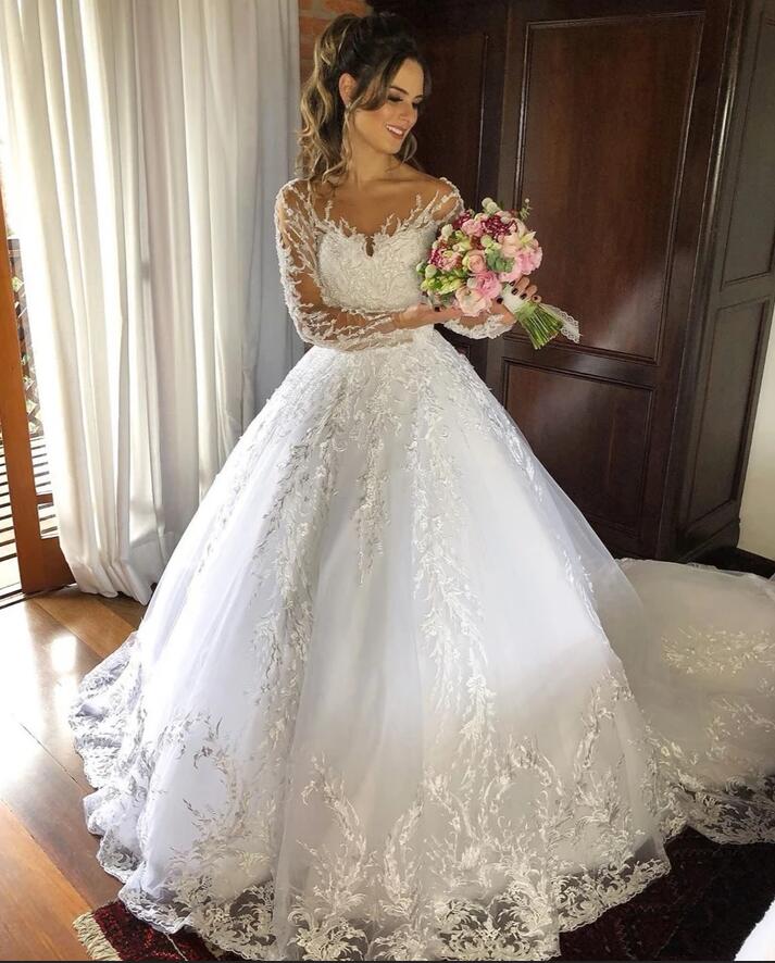 
                      
                        Sweetheart Backless Tulle Wedding Dress Long Sleeves With Appliques Lace
                      
                    