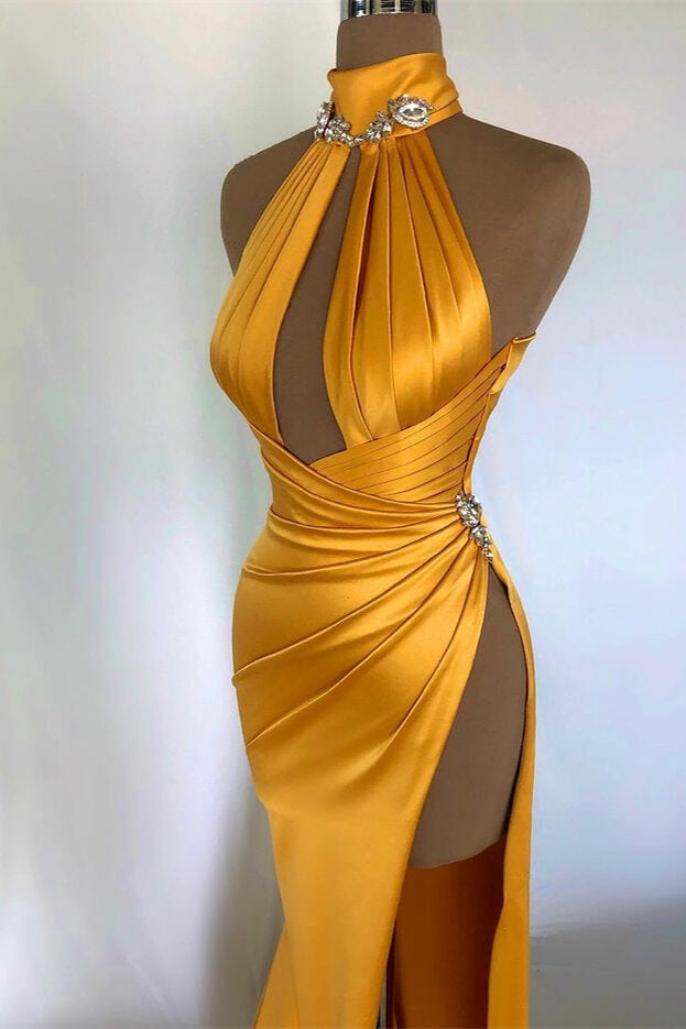 Elegant Sexy Champagne Gold Evening Dress with Off-the-Shoulder High Neck and Pleated Slit