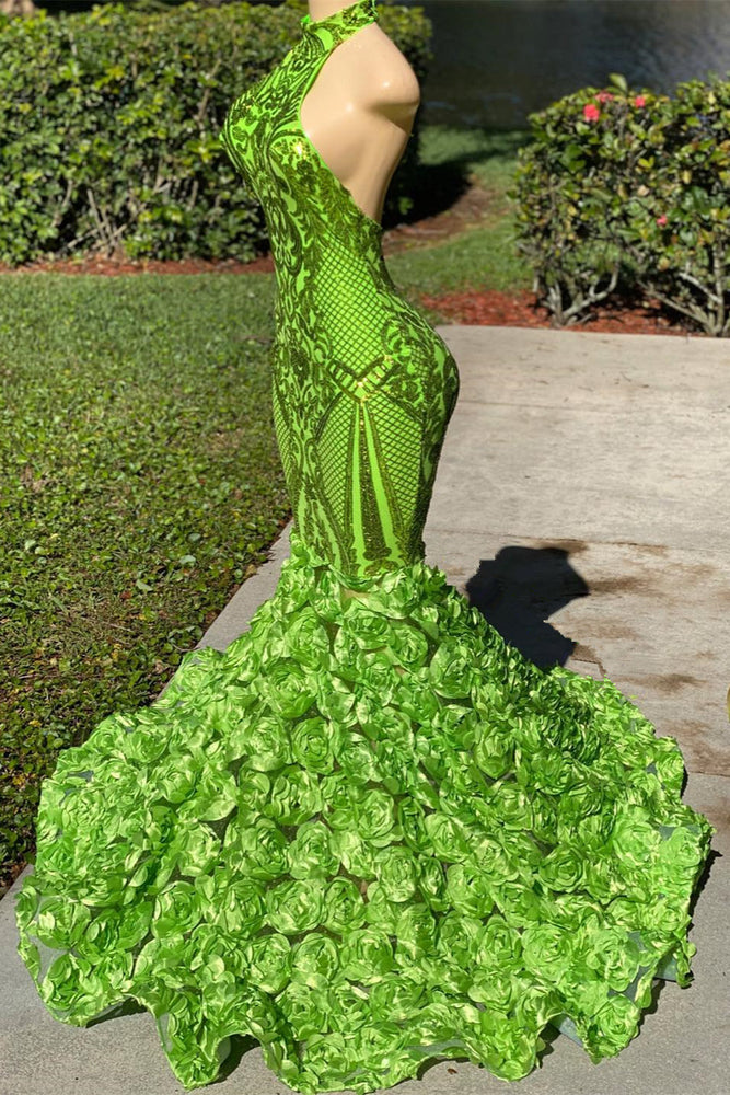 
                      
                        Green Halter Open-Back Sleeveless Mermaid Prom Dress with Flower Appliqu¨¦s
                      
                    