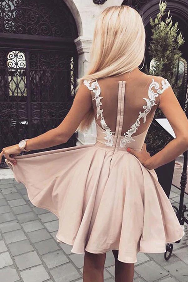 
                      
                        Dusty Pink Cap Sleeve Knee Length Short Homecoming Dress
                      
                    