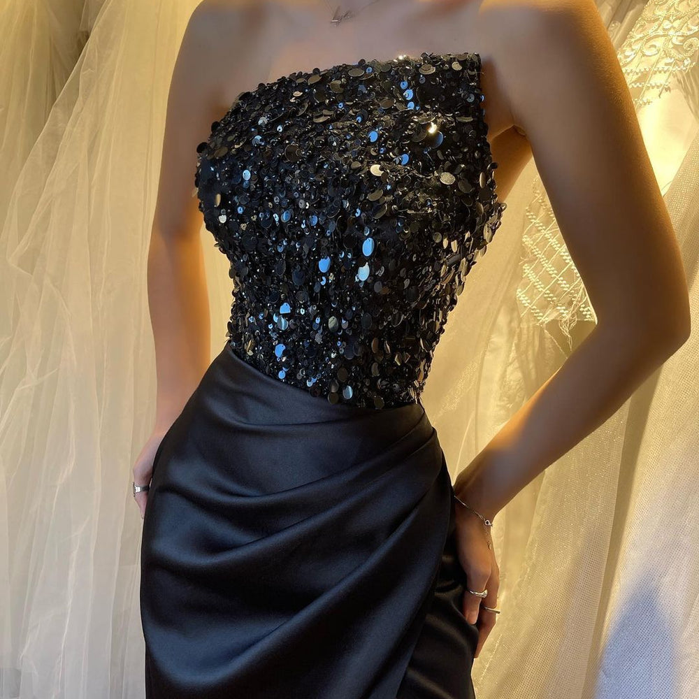 
                      
                        Beautiful Black Sequins Sleeveless Strapless Prom Dress with High Slit
                      
                    