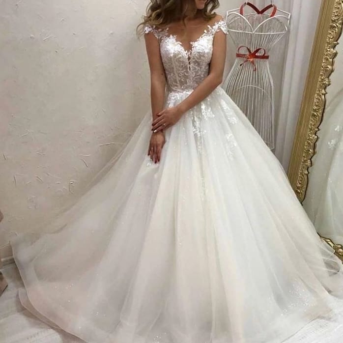 
                      
                        Sweetheart Off-the-Shoulder A-Line Wedding Dress with Train, Tulle, and Lace Appliques
                      
                    