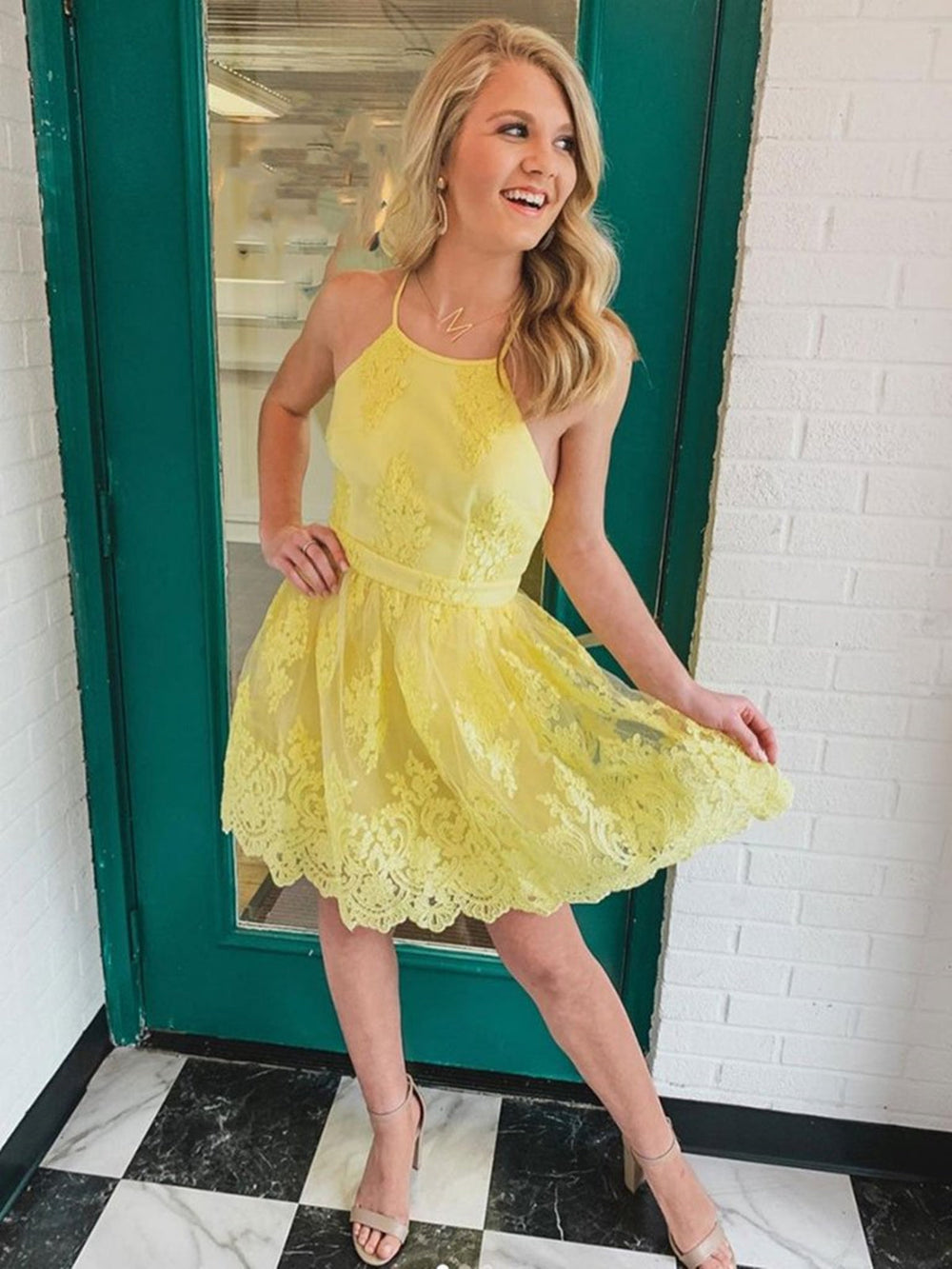 Elegant Open Back Yellow Lace Short Prom Dresses, Yellow Lace Homecoming Dresses, Yellow Formal Evening Dresses