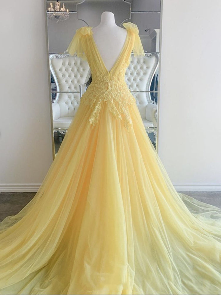 
                      
                        Elegant V Neck and V Back Yellow Lace Long Prom Dresses, Yellow Lace Formal Graduation Evening Dresses
                      
                    