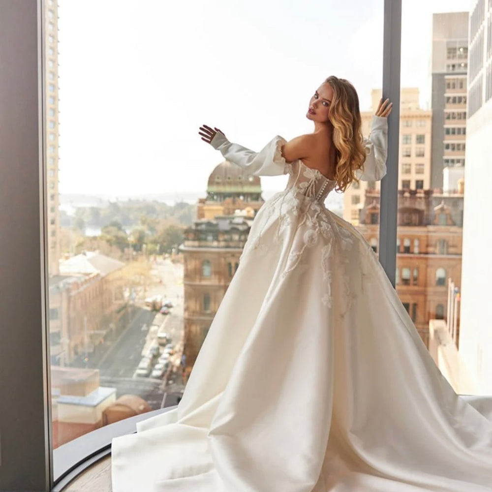 
                      
                        White A-Line Long Prom Dress with Sequins and Beaded Appliques
                      
                    