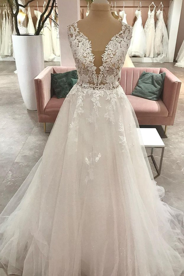 Sweetheart A-Line Floor-Length Wedding Dress with Lace Appliques and Tulle