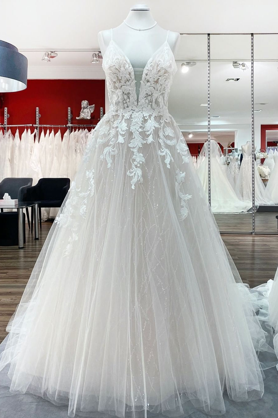 Princess V-Neck Spaghetti Strap Long Wedding Dress with Tulle Sequins and Lace Appliques