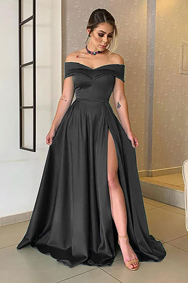 
                      
                        Glamorous Off-the-Shoulder Prom Gown with Elegant Split Hem
                      
                    